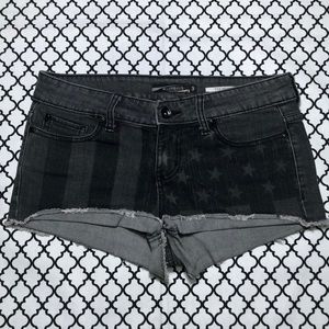 Hot Topic (LOVEsick) American Flag Shorts <3